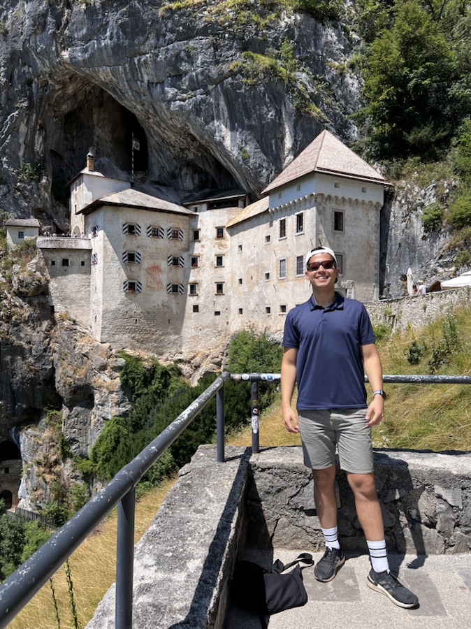 Minka the brilliant Ljubljana guide, castle and&nbsp;caves